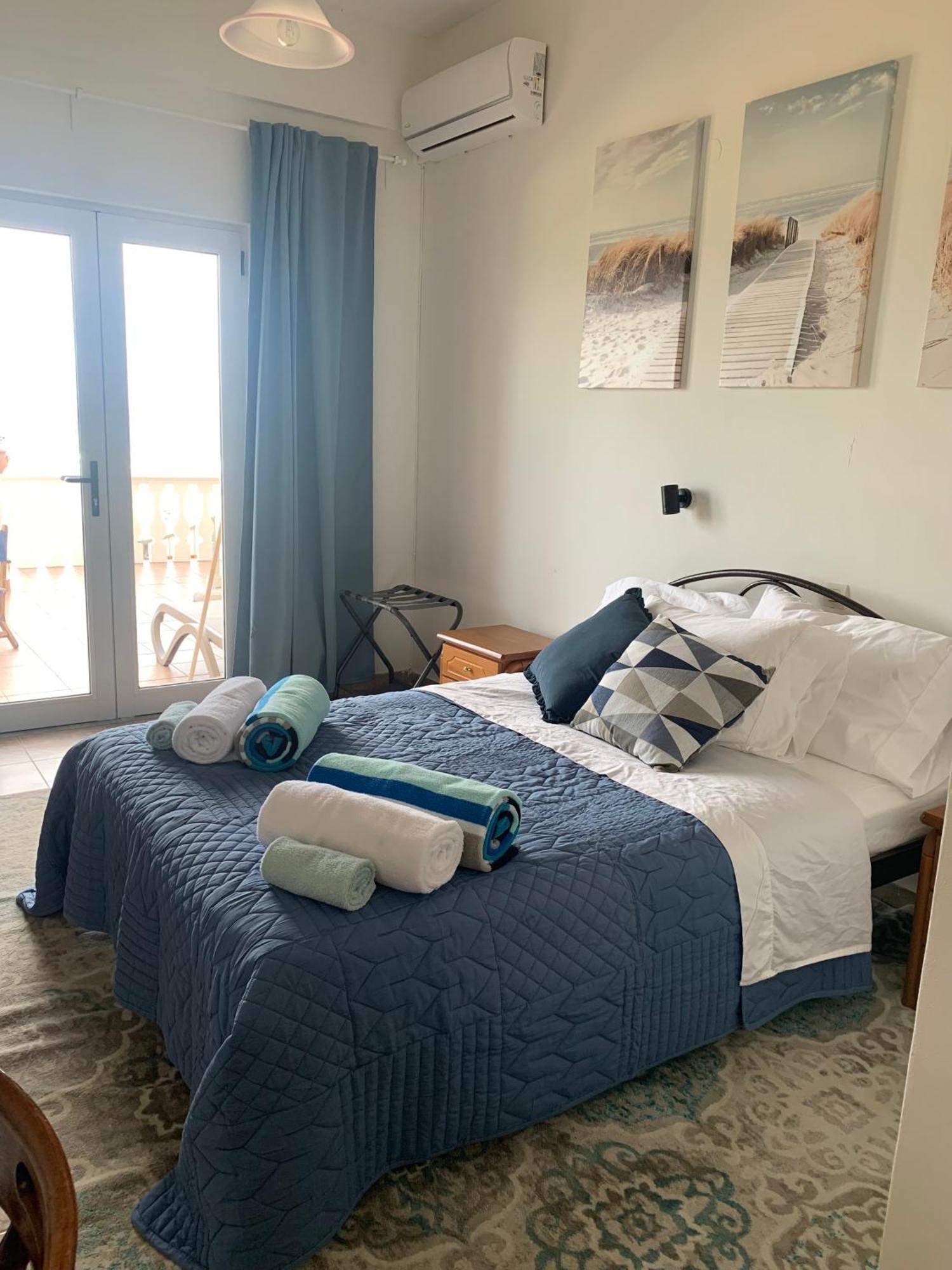 Nisaki Mathraki B&B מראה חיצוני תמונה