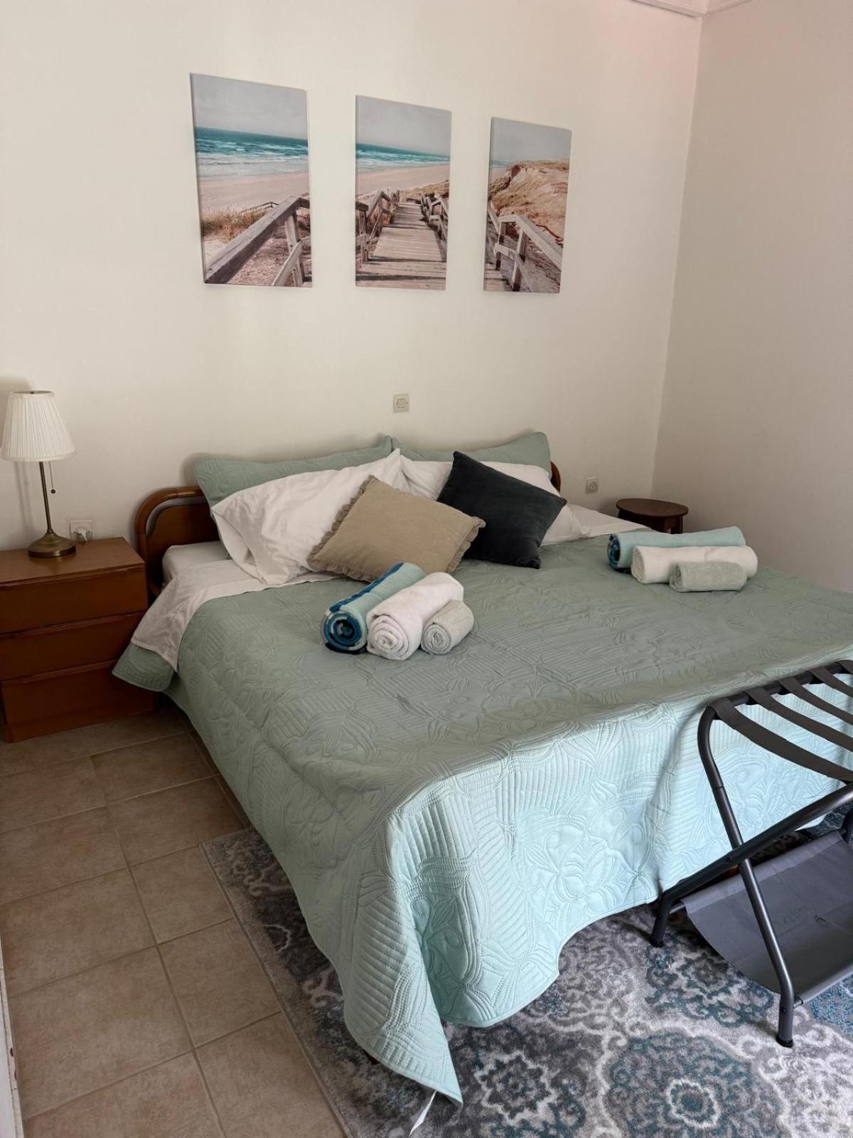 Nisaki Mathraki B&B חדר תמונה